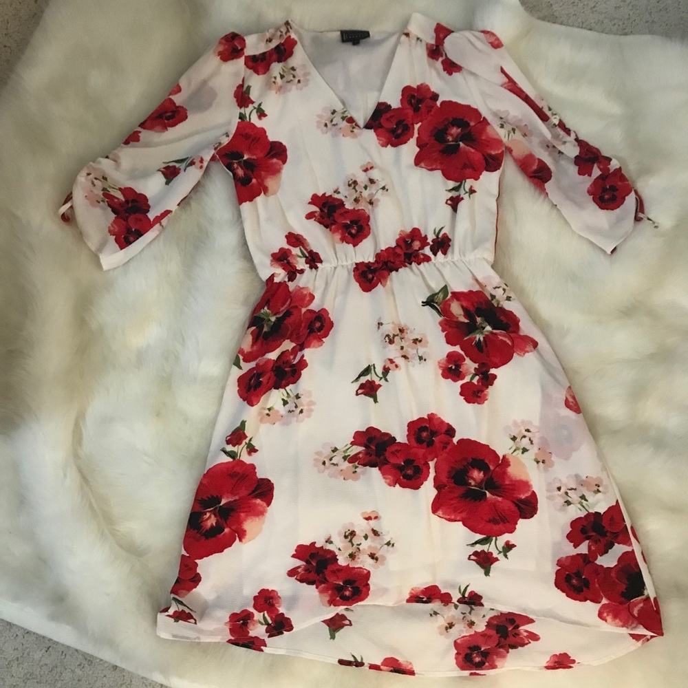 Floral cocktail dress 🌺